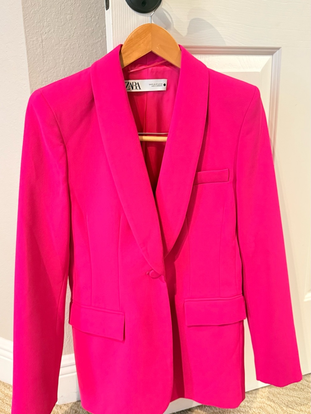 Zara Women’s Bright Hot Pink Shawl Collar Blazer